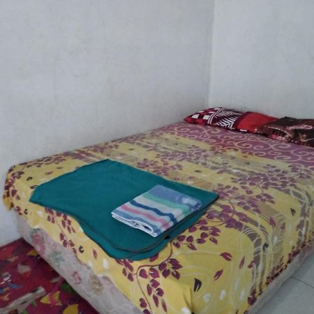 Spot On 90018 Villa Zane Reynold Karanghawu Bagian luar foto